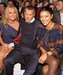 Rebecca-Romijn,-Jason-Lewis-und-Jessica-Szohr