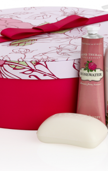 Crabtree & Evelyn Rosewater Hatbox